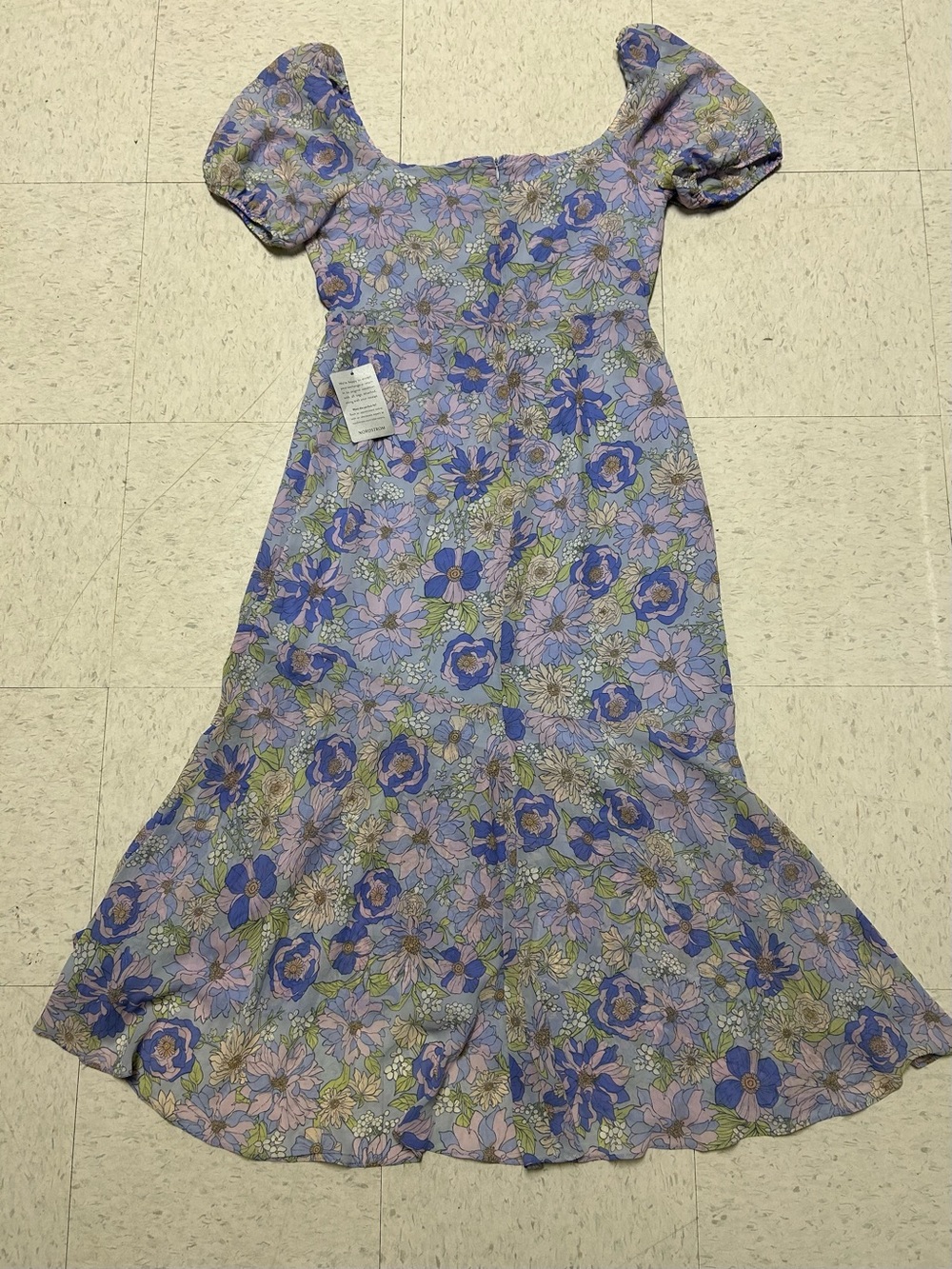 NWT ASTR The Label Lavender Floral Puff Sleeve Ruffle Midi Dress L Cottagecore - Picture 3 of 11